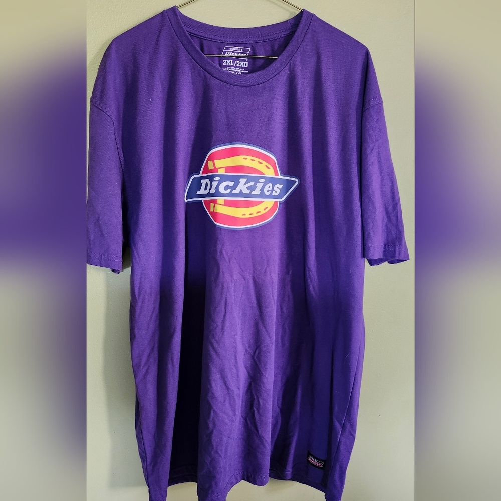 Dickies Graphic Logo Mens Purlple T Shirt. 2XL